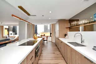 1300 Lamar St, Houston, TX 77010 - Photo 12