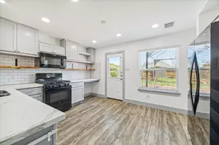 5710 Mid Way, Kingwood, TX 77339 - Photo 4