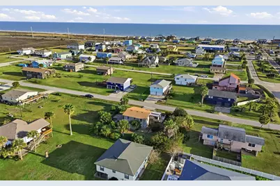 16530 Lewis Scott Road, Jamaica Beach, TX 77554 - Photo 26