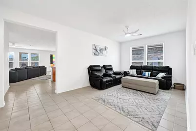 12818 Mossy Knoll Drive, Houston, TX 77044 - Photo 6