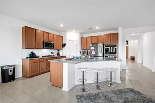 12818 Mossy Knl Dr, Houston, TX 77044 - Photo 10