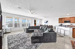 12818 Mossy Knl Dr, Houston, TX 77044 - Photo 8