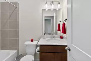 9118 Highland Northern Wy, Houston, TX 77088 - Photo 22