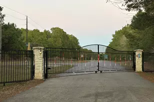 7133 Racehorse Dr, Waller, TX 77484 - Photo 32