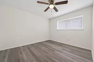 26522 Hillside Dr, Oak Ridge North, TX 77386 - Photo 26