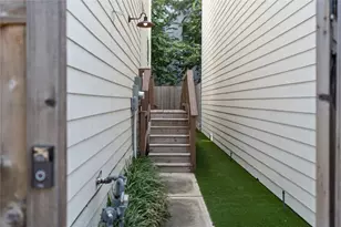 2532 Ohsfeldt St, Houston, TX 77008 - Photo 24