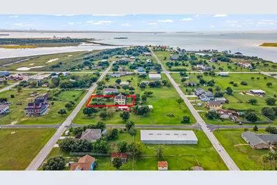 813 Nelson Avenue, Port Bolivar, TX 77650 - Photo 40