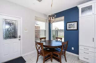 19 Oakmere Pl, Sugar Land, TX 77479 - Photo 6