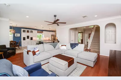 19 Oakmere Place, Sugar Land, TX 77479 - Photo 8