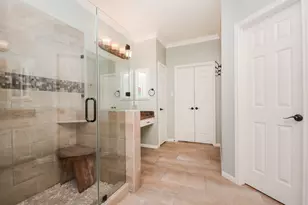 19 Oakmere Pl, Sugar Land, TX 77479 - Photo 14