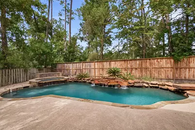 18 Cloud Bank Place, The Woodlands, TX 77382 - Photo 34