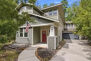 18 Cloud Bank Pl, The Woodlands, TX 77382 - Photo 2