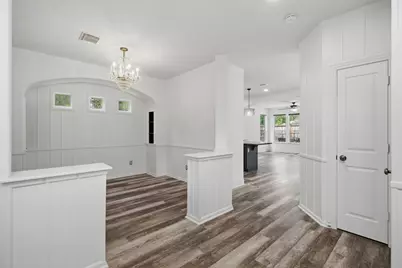 18 Cloud Bank Place, The Woodlands, TX 77382 - Photo 8