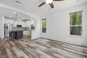 18 Cloud Bank Pl, The Woodlands, TX 77382 - Photo 16