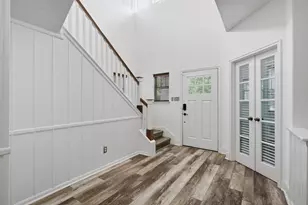 18 Cloud Bank Pl, The Woodlands, TX 77382 - Photo 4