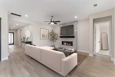 8143 Fenway Heights Dr, The Woodlands, TX 77389 - Photo 8