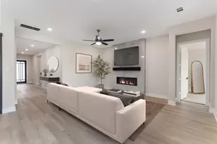 8143 Fenway Hts Dr, The Woodlands, TX 77389 - Photo 8