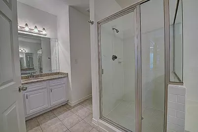 1919 Post Oak Park Drive #2106, Houston, TX 77027 - Photo 6