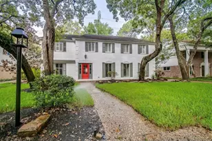 723 Langwood Dr, Houston, TX 77079 - Photo 2