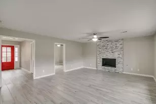 723 Langwood Dr, Houston, TX 77079 - Photo 6