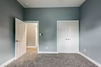 4927 E Ridge Creek Drive, Houston, TX 77053 - Photo 16