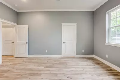 4927 E Ridge Creek Drive, Houston, TX 77053 - Photo 12
