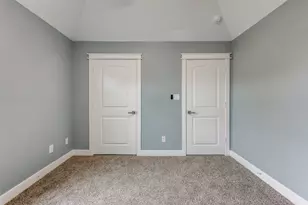 4927 E Ridge Creek Dr, Houston, TX 77053 - Photo 18