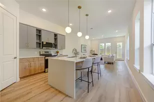 7118 Eastwood St, Houston, TX 77021 - Photo 10