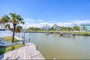 21 Tindel St, Clear Lake Shores, TX 77565 - Photo 10