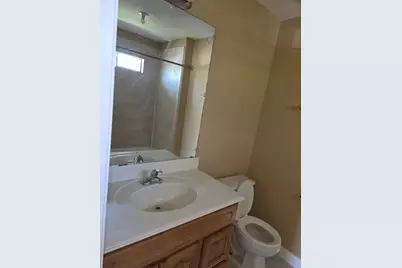 7709 Rhobell Street #B, Houston, TX 77016 - Photo 18