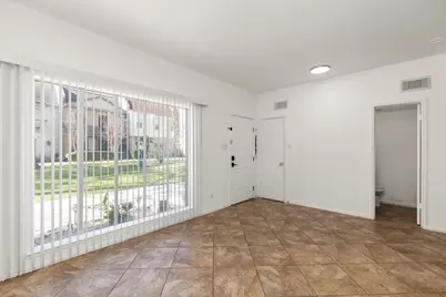 10788 Briar Forest Drive #5/19, Houston, TX 77042 - Photo 8