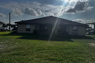 169 Zaragosa St, Alice, TX 78332 - Photo 2