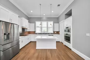 6027 Matthew Oaks Pl, Houston, TX 77007 - Photo 12