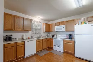 405 Peacock Path, Trinity, TX 75862 - Photo 14