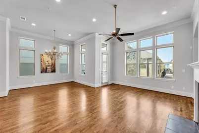 2711 Arabelle Grove, Houston, TX 77007 - Photo 10