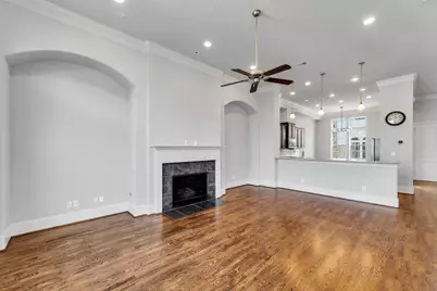 2711 Arabelle Grove, Houston, TX 77007 - Photo 12