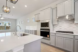 619 Topwater Trail, Kemah, TX 77565 - Photo 14