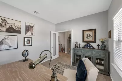 1718 Robinson Drive, Brenham, TX 77833 - Photo 8