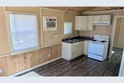 401 N Clegg Street, Trinity, TX 75862 - Photo 8