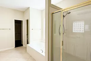 1411 Flanders Field Ln, Sugar Land, TX 77498 - Photo 20