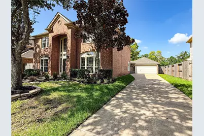 1411 Flanders Field Lane, Sugar Land, TX 77498 - Photo 2