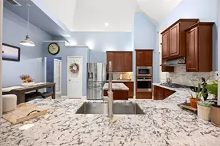 1710 Windy Brook Ln, League City, TX 77573 - Photo 16