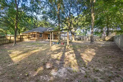13987 Lakepoint Drive, Willis, TX 77318 - Photo 32