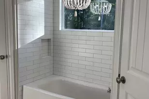 106 Joan St, Zavalla, TX 75980 - Photo 12