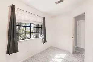 2827 Oakside Dr, Bryan, TX 77802 - Photo 16