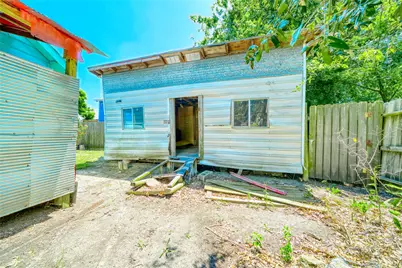 323 Avenue J, Baytown, TX 77520 - Photo 28