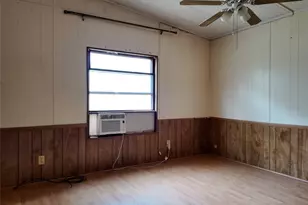 119 Monticello St, Trinity, TX 75862 - Photo 18