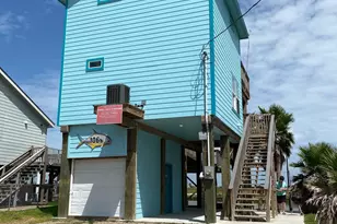 106 Pompano Ln, Surfside Beach, TX 77541 - Photo 2