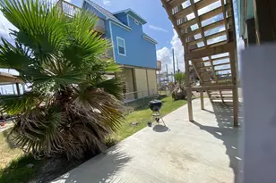 106 Pompano Ln, Surfside Beach, TX 77541 - Photo 28