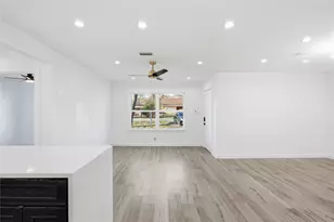 4516 Werner St, Houston, TX 77022 - Photo 8